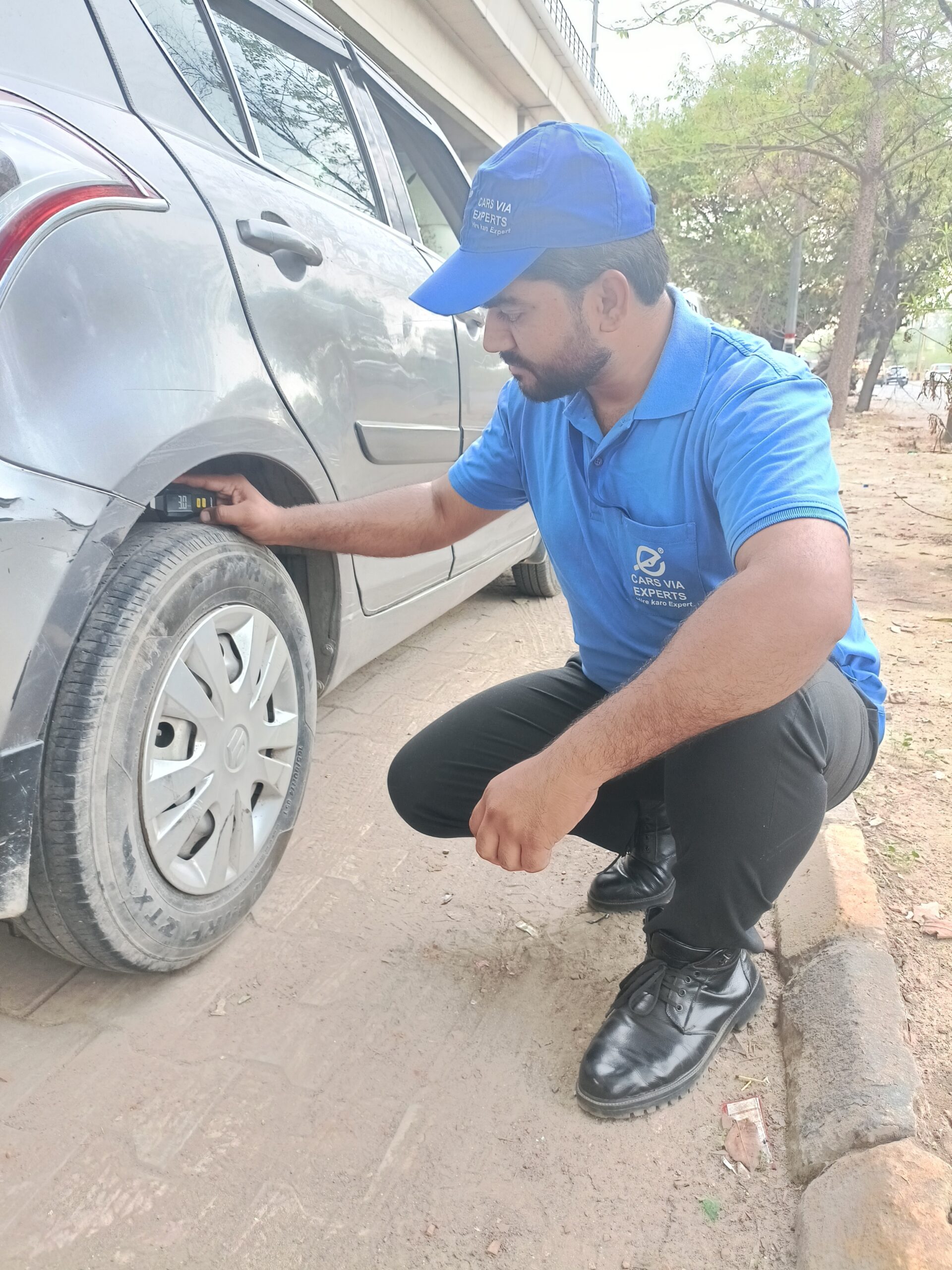 Tire checking by engineer